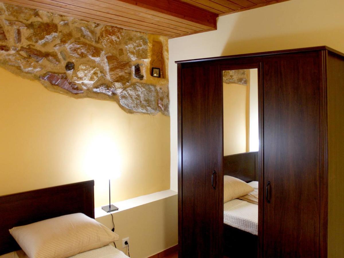 Sweet Stone Apartment In Imittos Athènes Extérieur photo