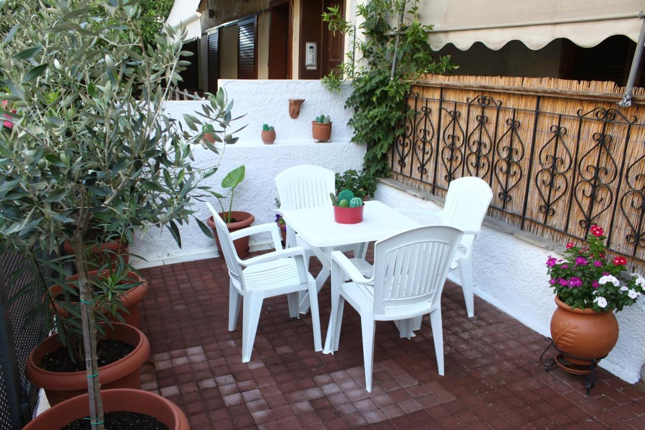 Sweet Stone Apartment In Imittos Athènes Extérieur photo